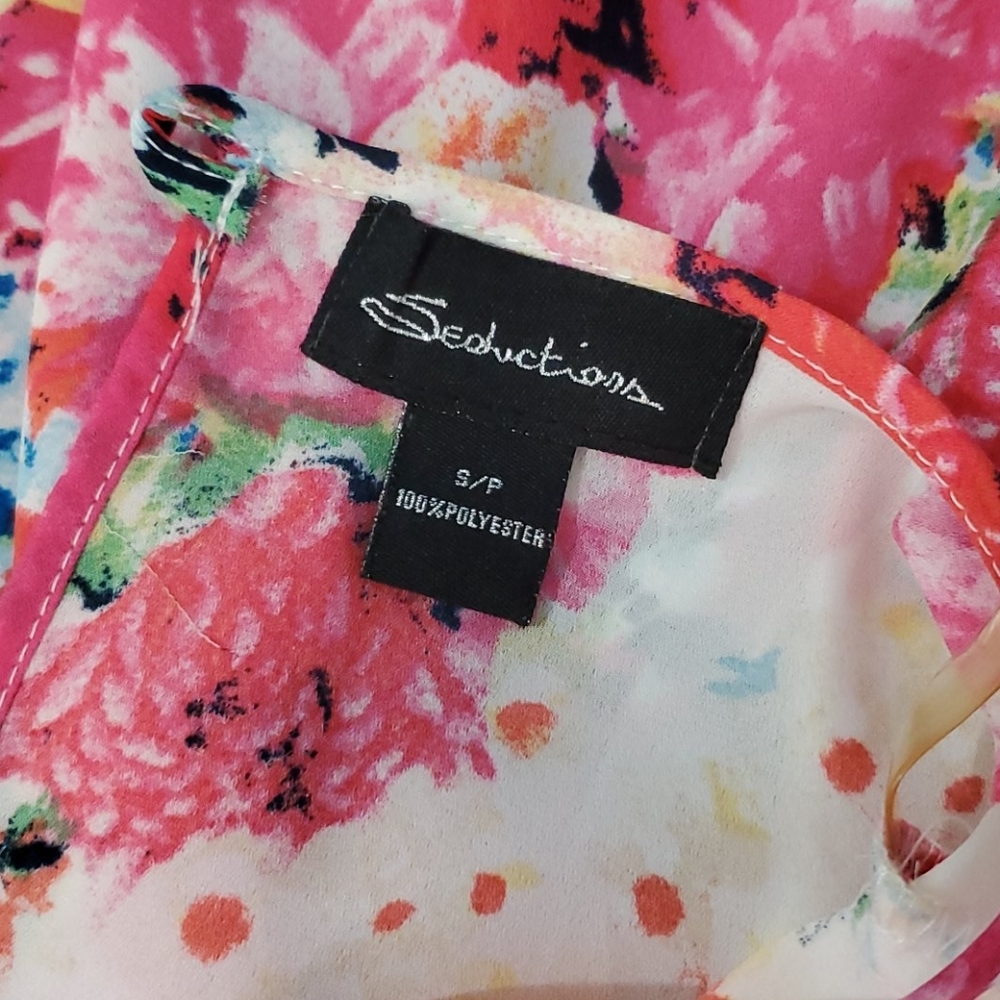 Seductions Shorts - Picture 4 of 5